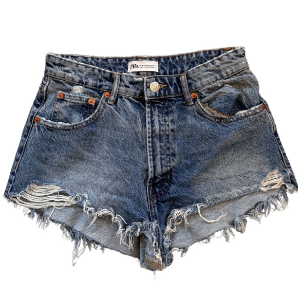 Zara Pants - ZARA high waisted jean shorts